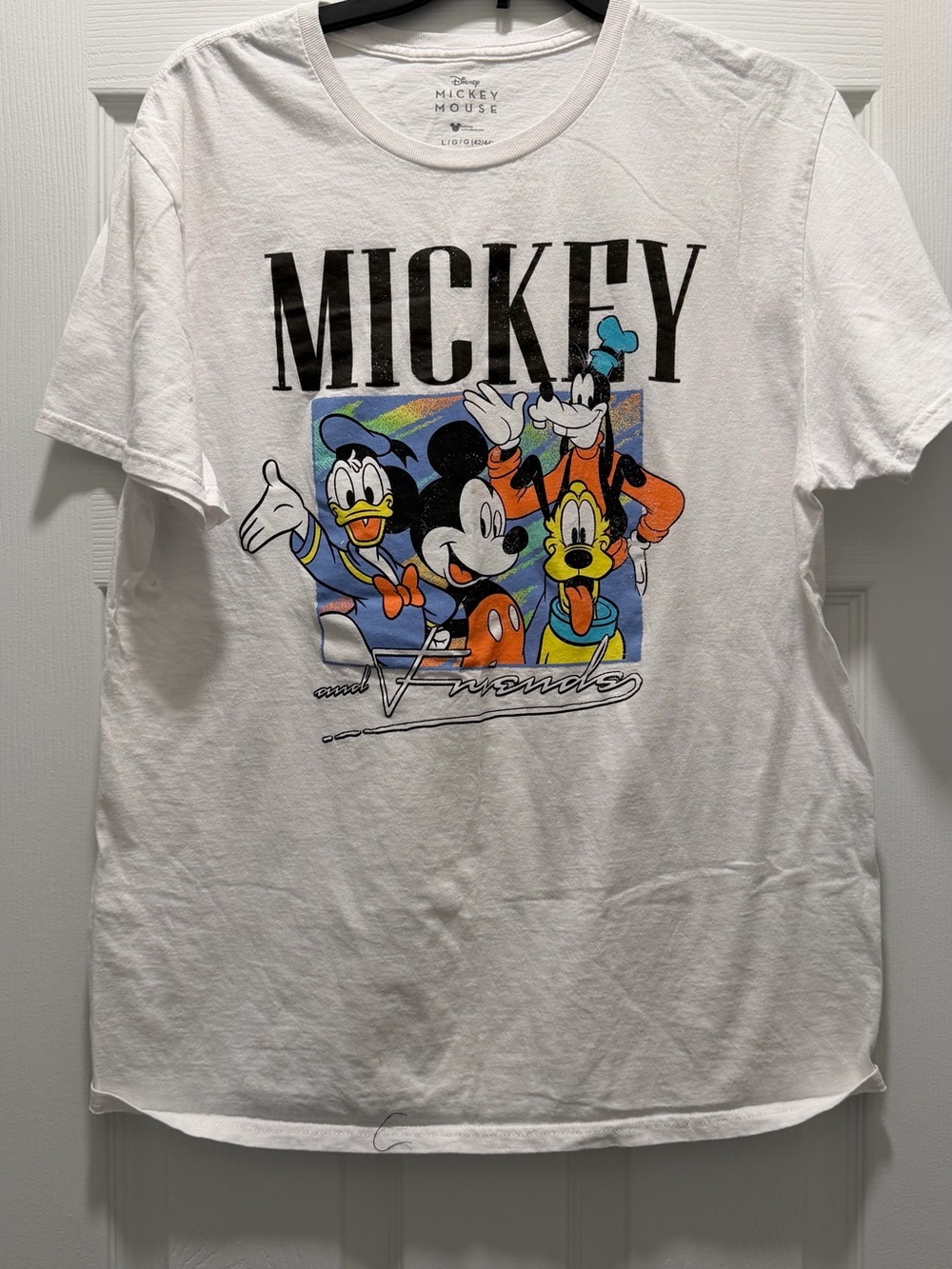 Disney White Mickey & Friends Graphic T‑Shirt